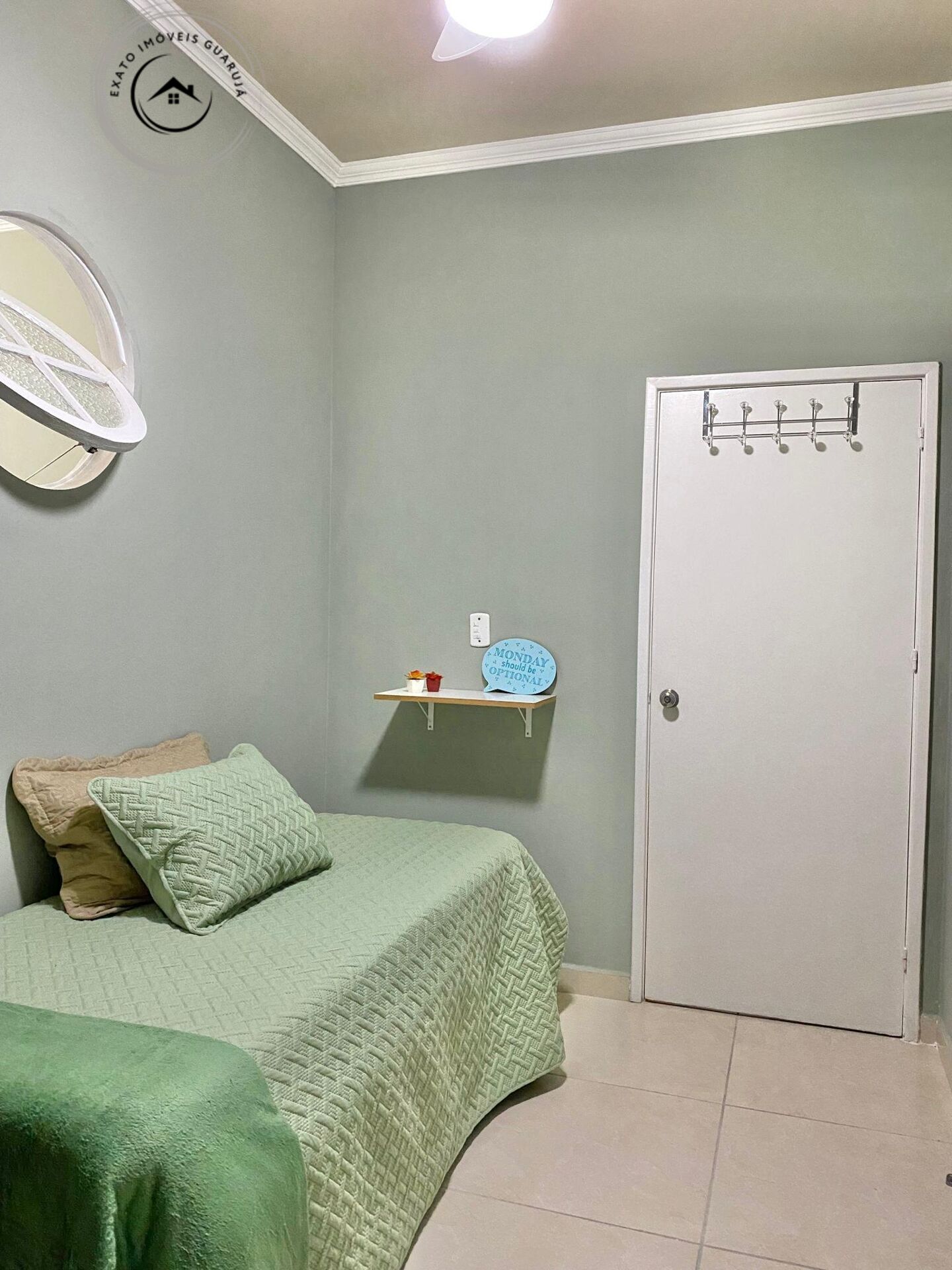 Apartamento padrão de 02 dormitórios para venda nas pitangue