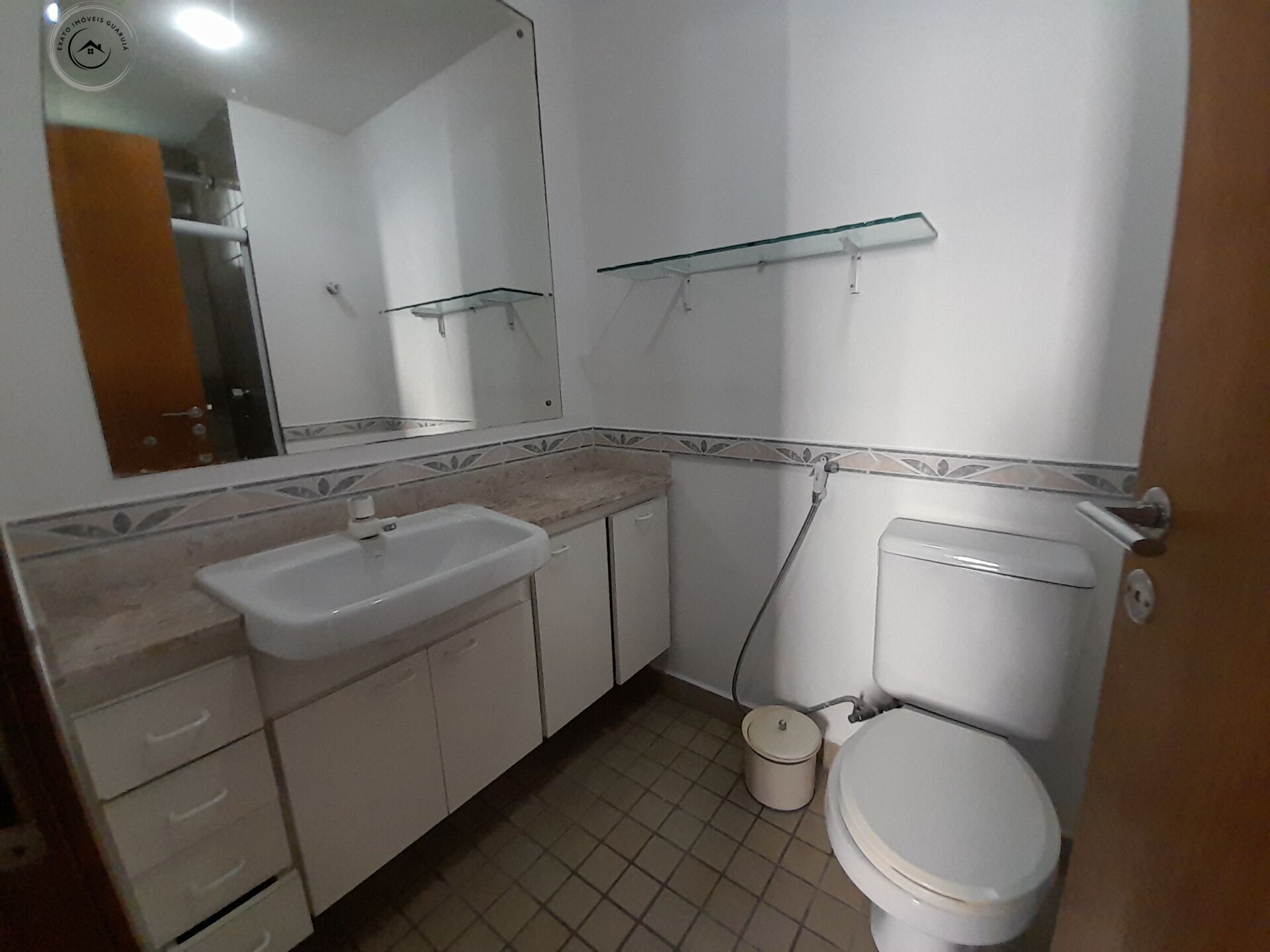 Apartamento padrão de 02 dormitórios para venda na praia da 