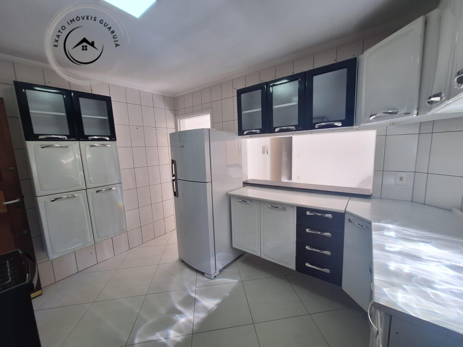 Casa sobrado para locação anual no bairro jardim dos pássaro