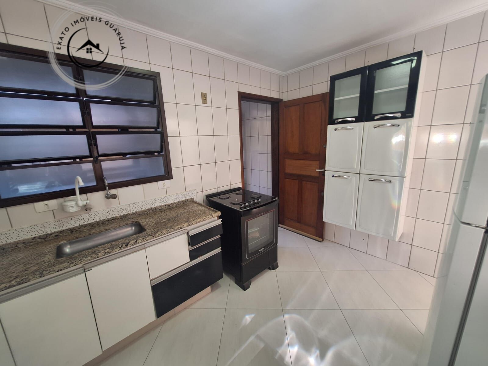 Casa sobrado para locação anual no bairro jardim dos pássaro