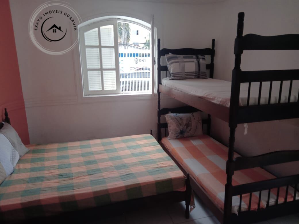 Casa padrão de 03 suítes para locação de temporada na praia 