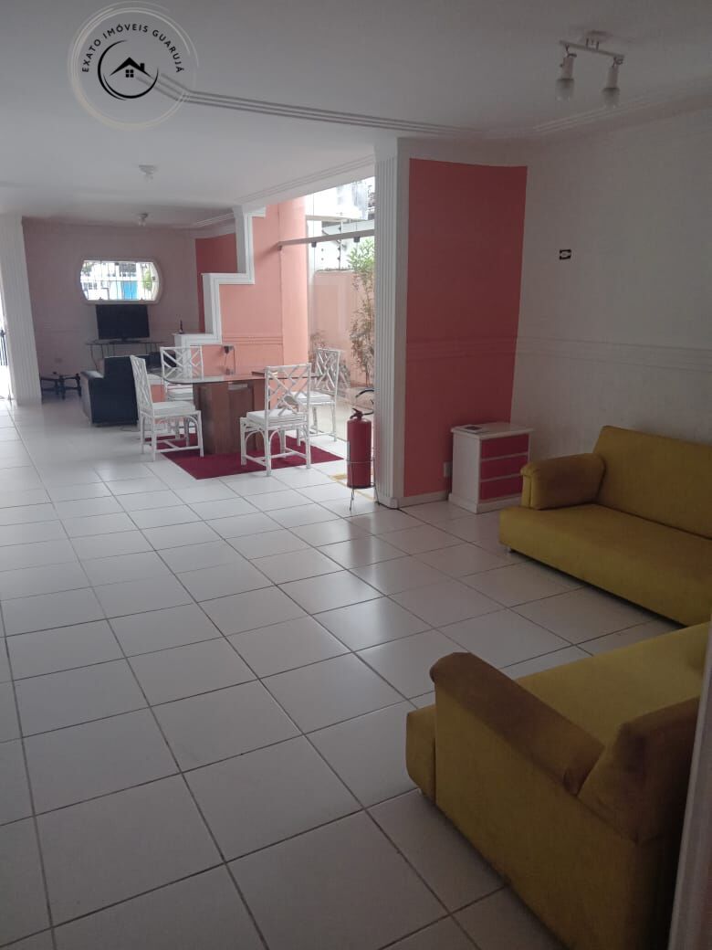 Casa padrão de 03 suítes para locação de temporada na praia 
