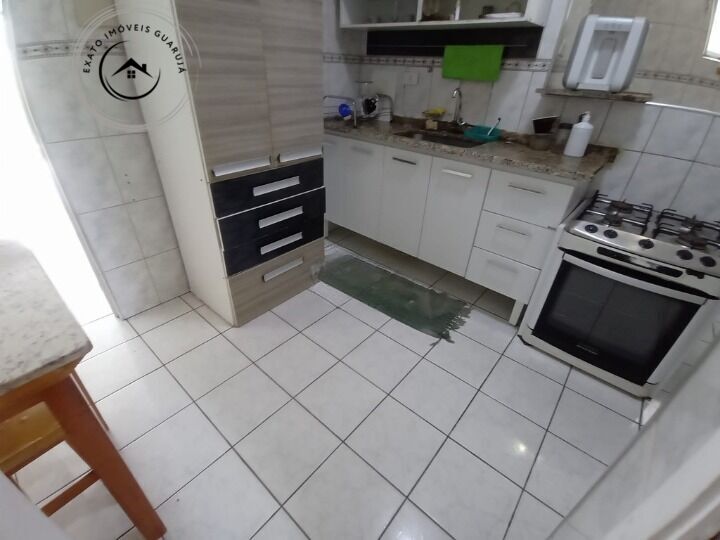 Apartamento padrão de 01 dormitório para locação anual na pr