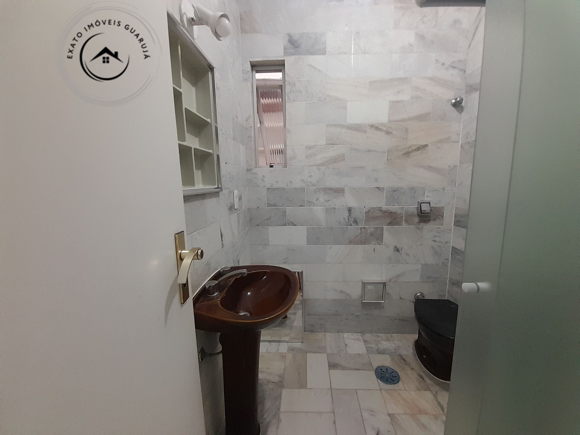 Apartamento padrão de 03 dormitórios para venda na praia da 