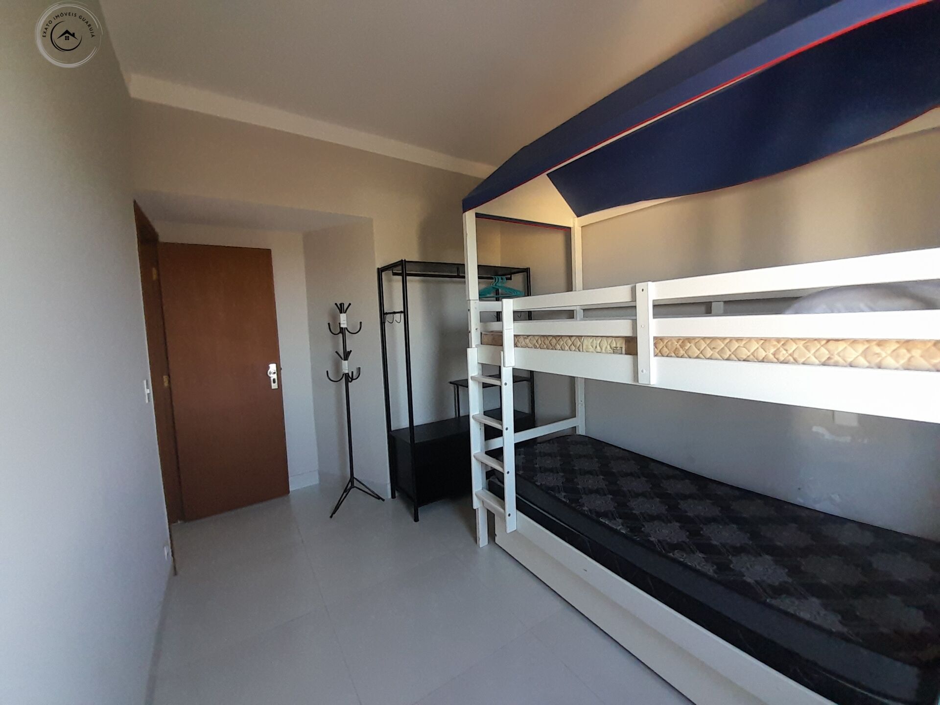 Apartamento padrão de 03 dormitórios para venda na praia da 