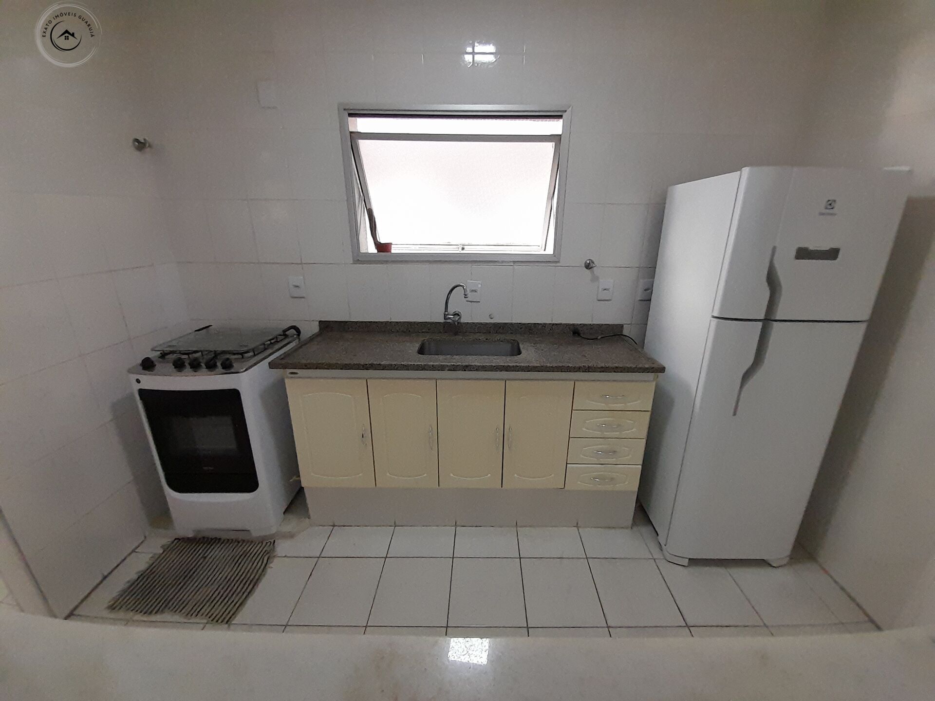 Apartamento padrão de 02 dormitórios para venda na praia da 