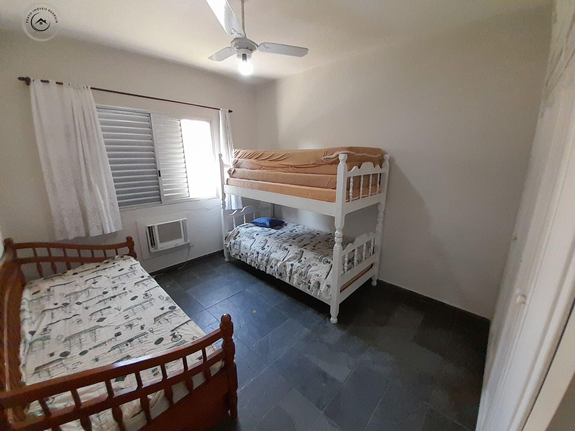 Apartamento padrão de 02 dormitórios para venda na praia da 