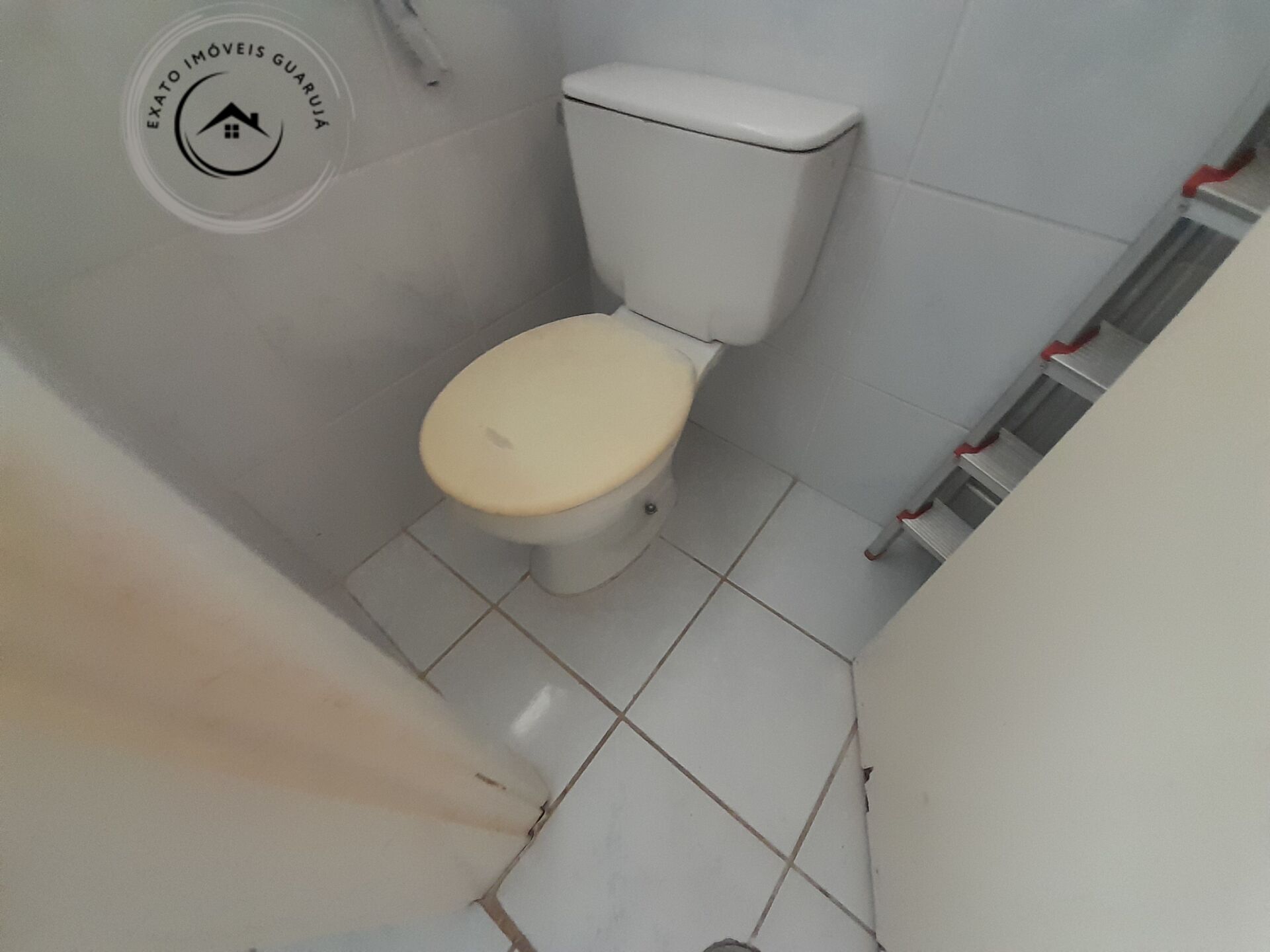 Apartamento padrão de 03 dormitórios para venda na praia da 