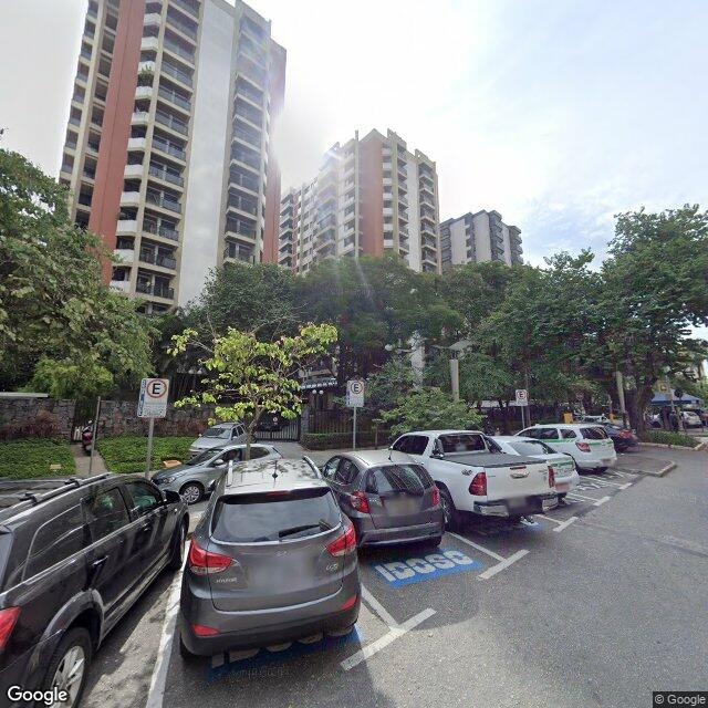 Imagem estática do "Street View" da localização