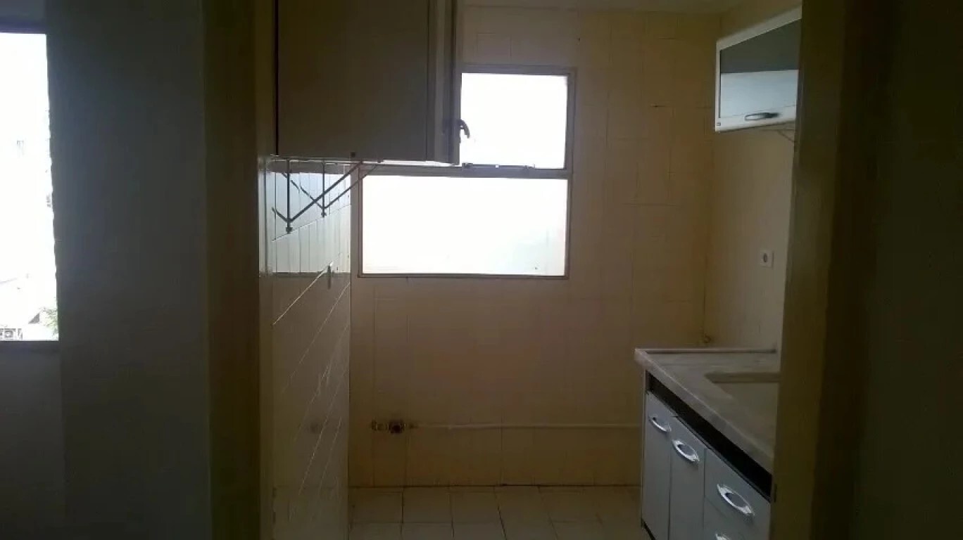 Apartamento para alugar com 1 quarto, 40m² - Foto 2