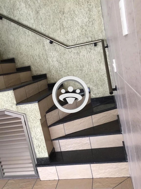 Sobrado à venda com 4 quartos, 308m² - Foto 3
