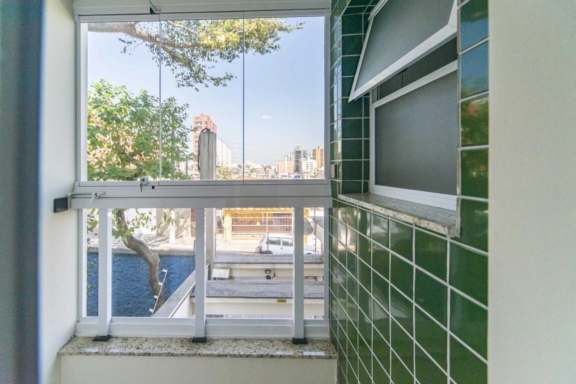 Apartamento para alugar com 2 quartos, 67m² - Foto 25