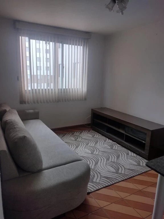 Apartamento para alugar com 2 quartos, 50m² - Foto 2