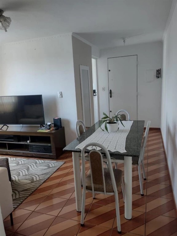 Apartamento para alugar com 2 quartos, 50m² - Foto 6