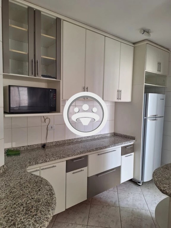 Apartamento para alugar com 2 quartos, 70m² - Foto 5