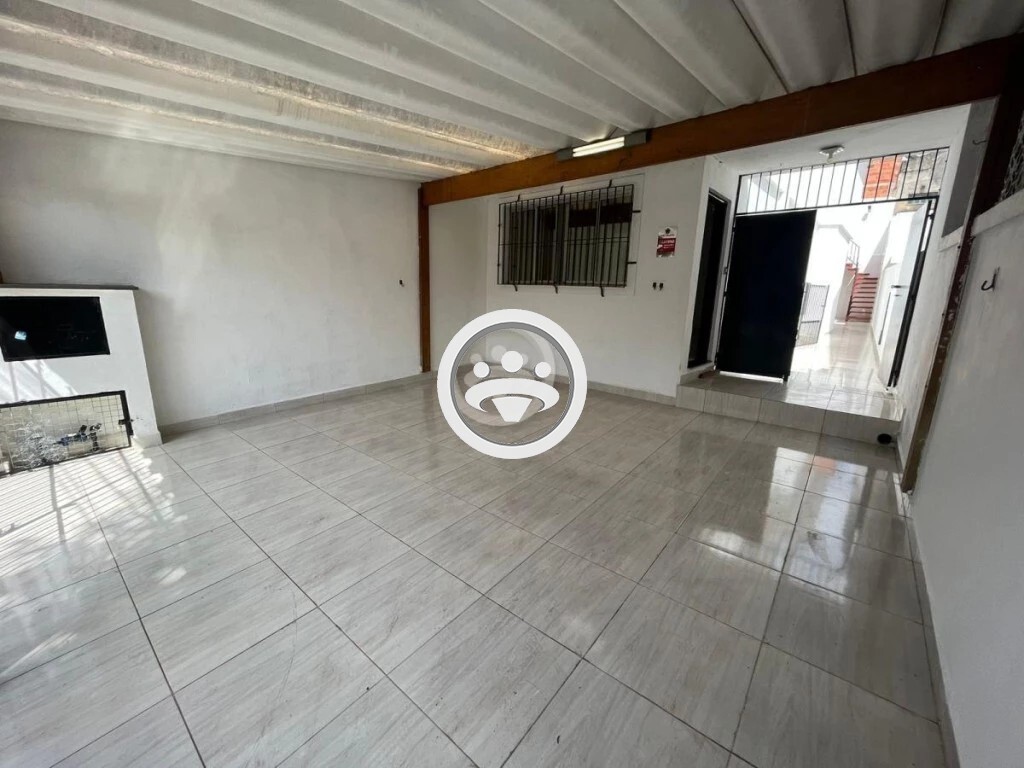 Sobrado para alugar com 3 quartos, 170m² - Foto 2