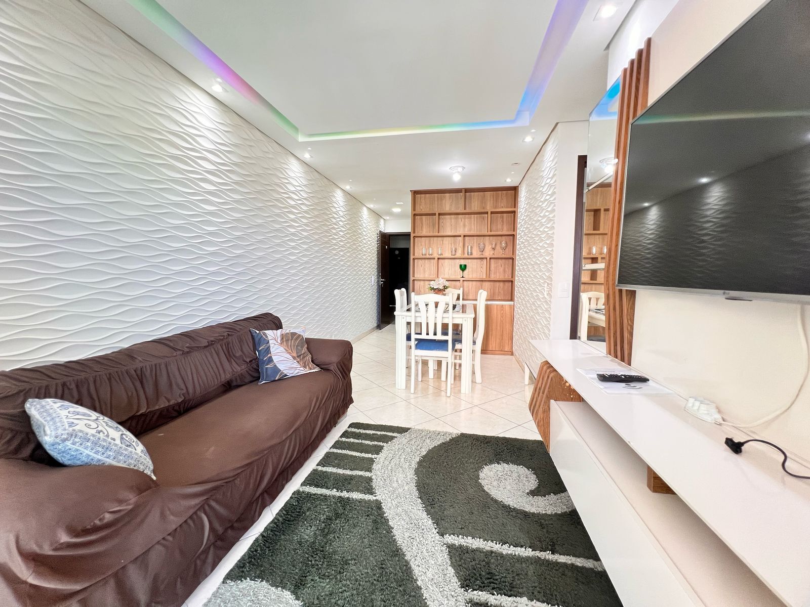 Apartamento, 2 quartos, 70 m² - Foto 2