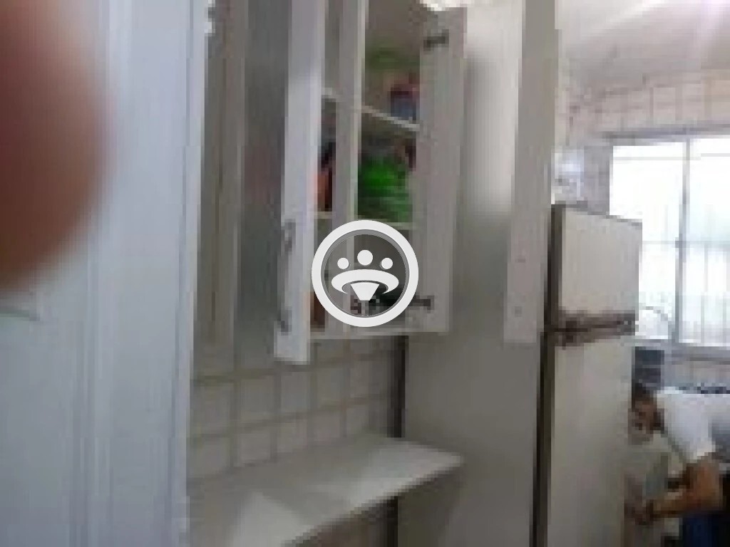 Apartamento para alugar com 2 quartos, 50m² - Foto 6