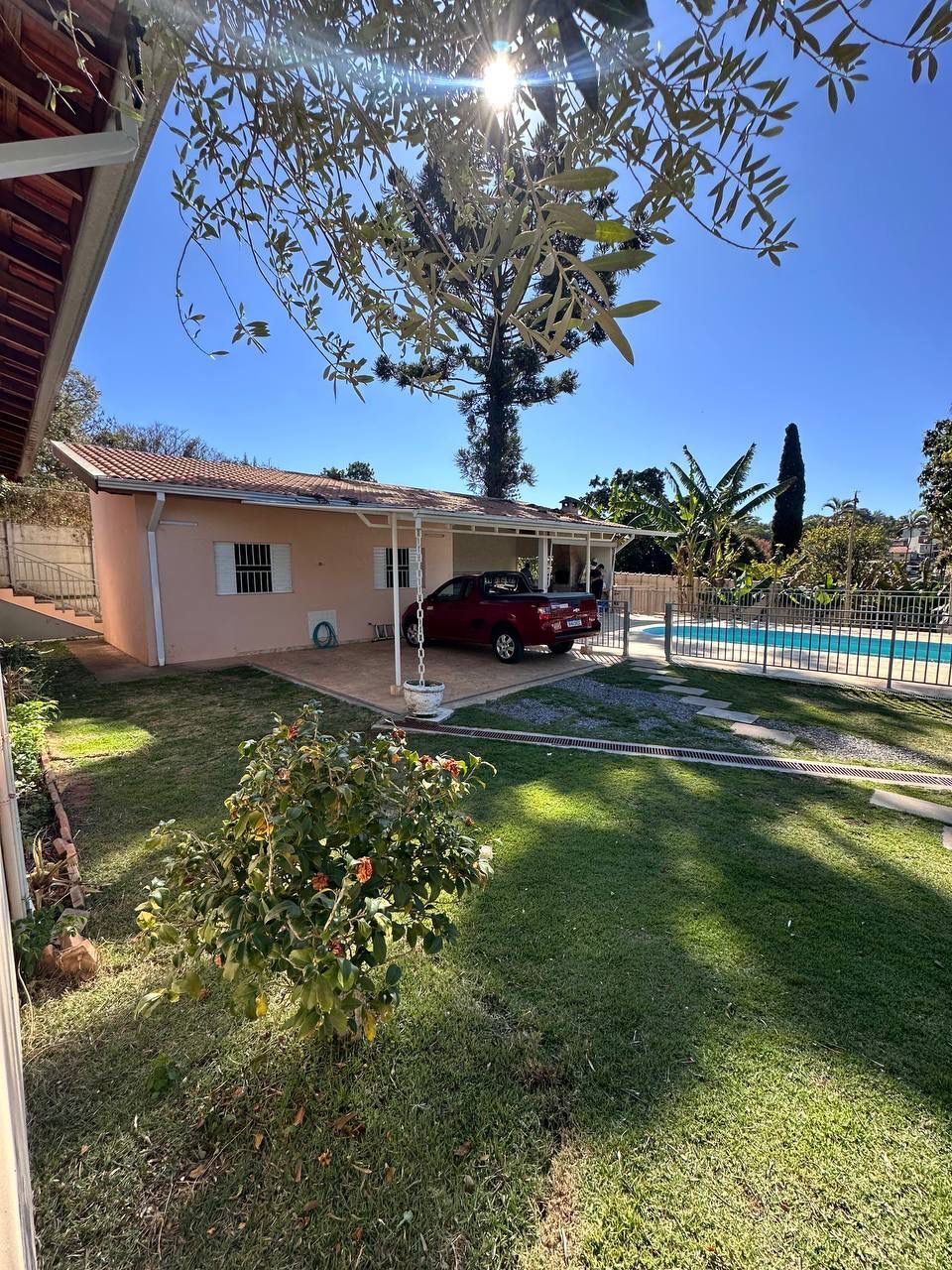 Chácara, 3 quartos, 1000 m² - Foto 1