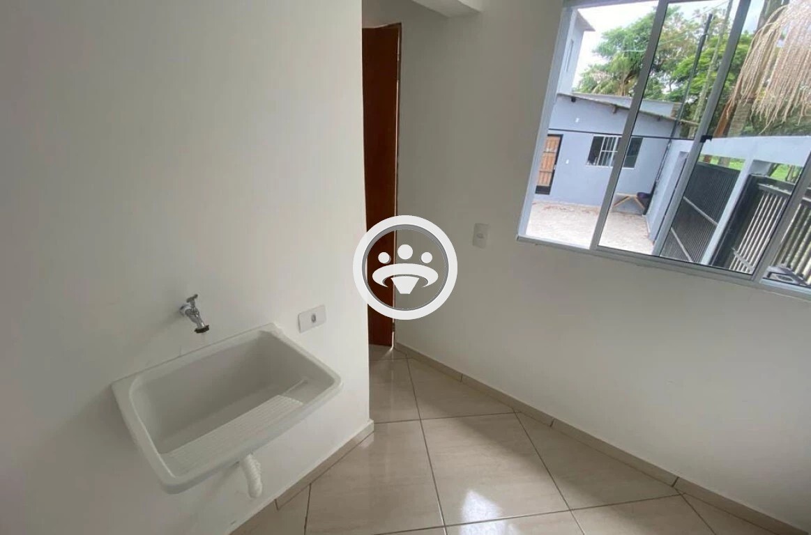 Casa para alugar com 1 quarto, 40m² - Foto 5