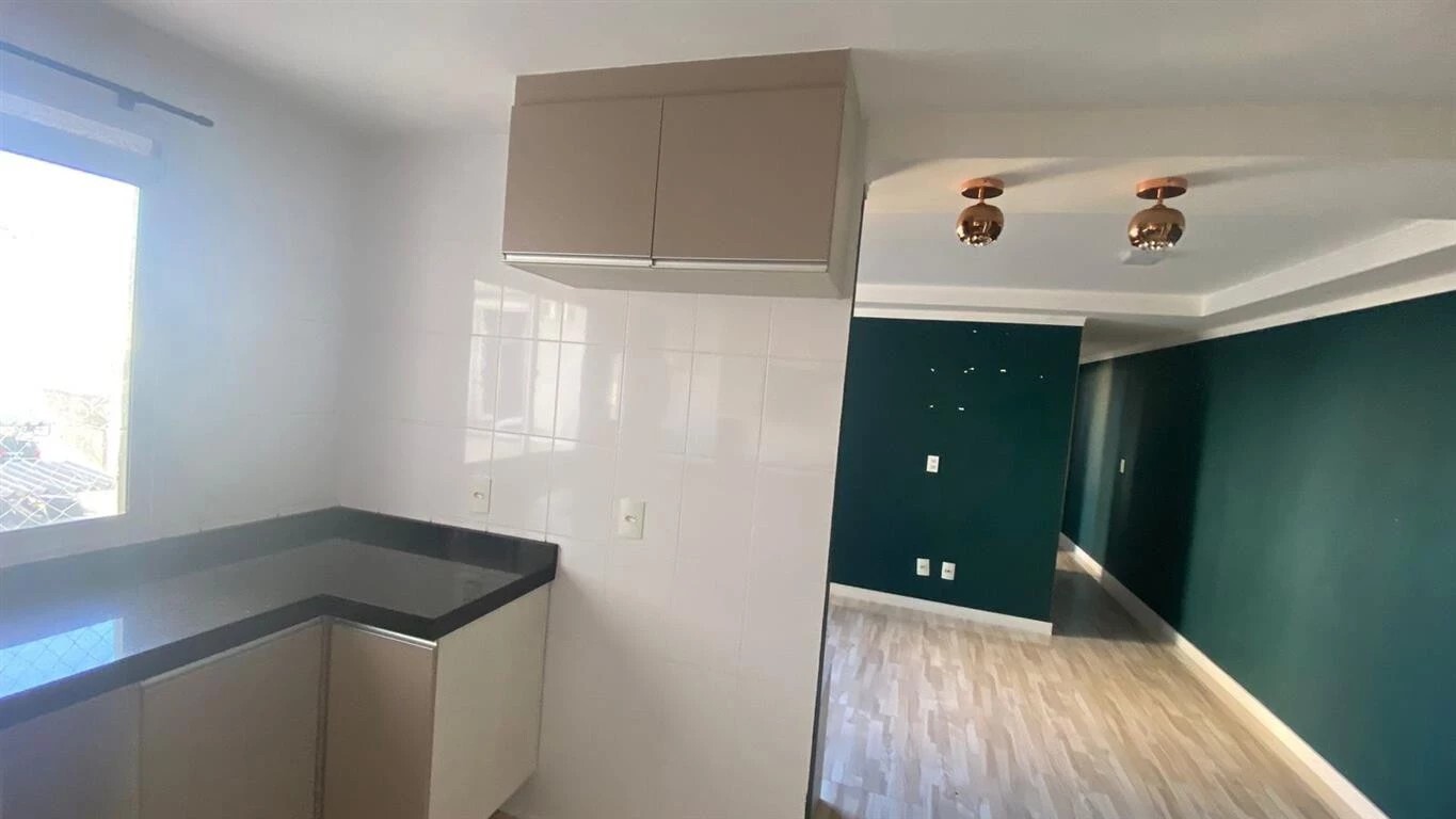 Apartamento para alugar com 2 quartos, 50m² - Foto 6