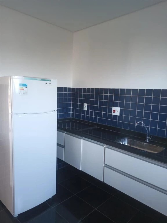 Apartamento para alugar com 2 quartos, 55m² - Foto 19