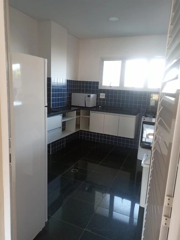 Apartamento para alugar com 2 quartos, 55m² - Foto 20
