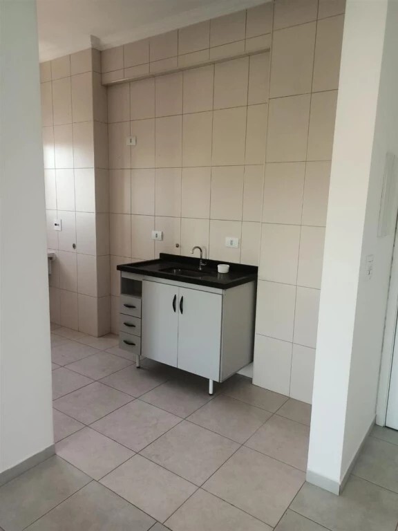 Apartamento para alugar com 2 quartos, 55m² - Foto 6