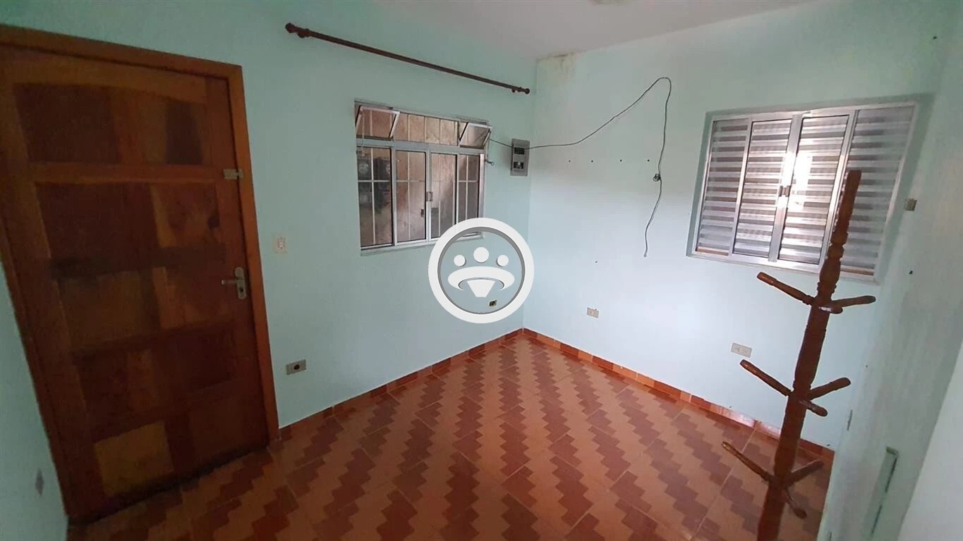 Casa para alugar com 1 quarto, 40m² - Foto 5