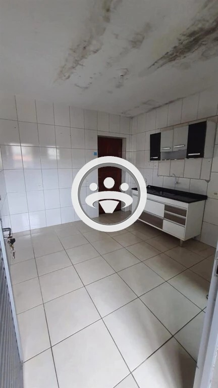 Casa para alugar com 1 quarto, 40m² - Foto 3