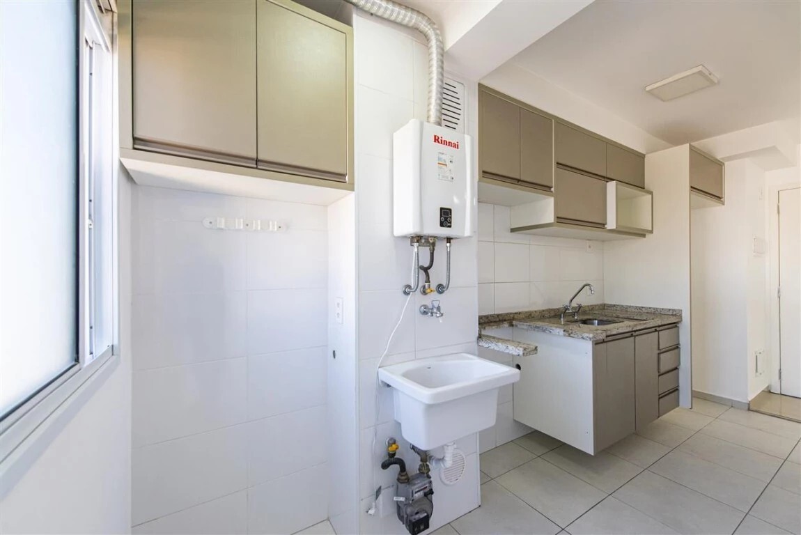 Apartamento para alugar com 3 quartos, 75m² - Foto 17