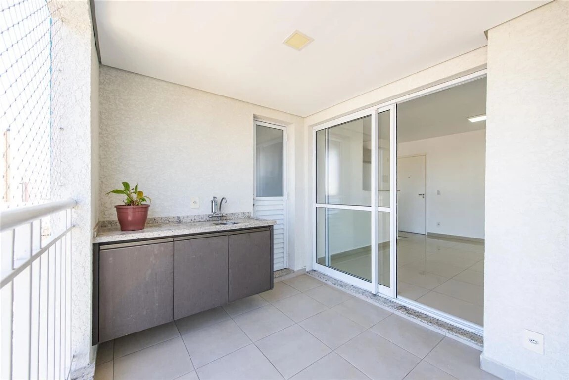 Apartamento para alugar com 3 quartos, 75m² - Foto 7