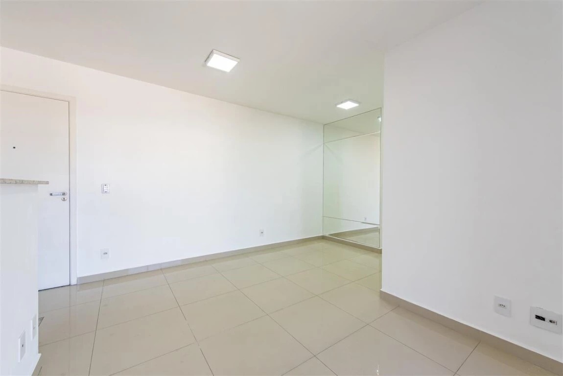 Apartamento para alugar com 3 quartos, 75m² - Foto 3