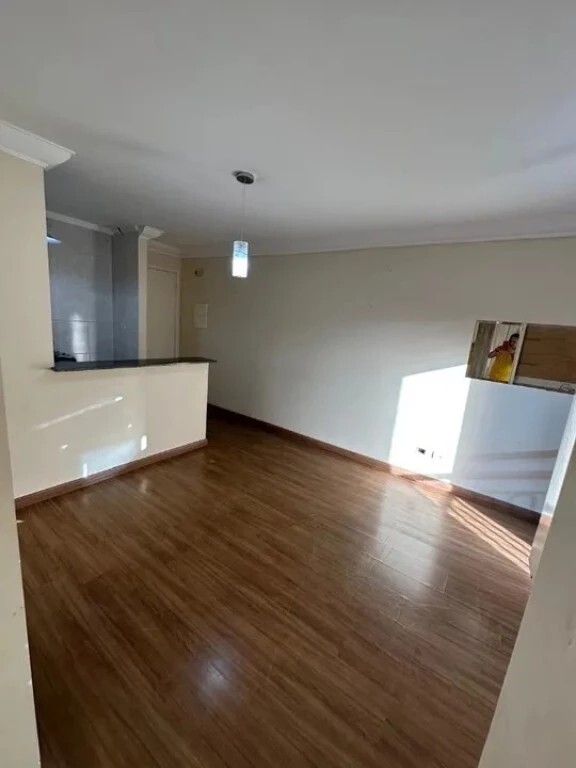 Apartamento para alugar com 2 quartos, 42m² - Foto 4