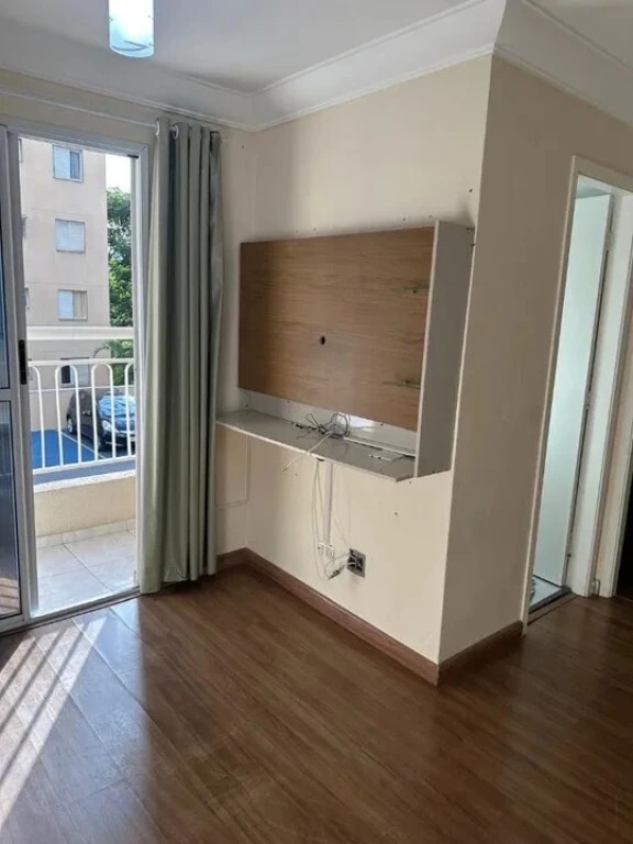 Apartamento para alugar com 2 quartos, 42m² - Foto 2