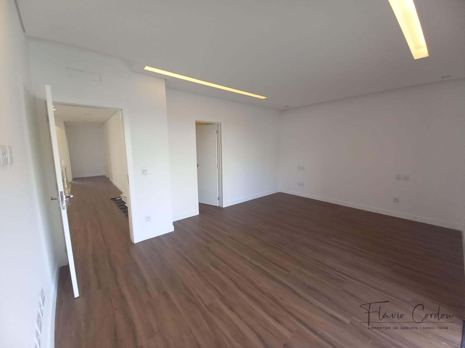 Casa de Condomínio à venda com 4 quartos, 361m² - Foto 19