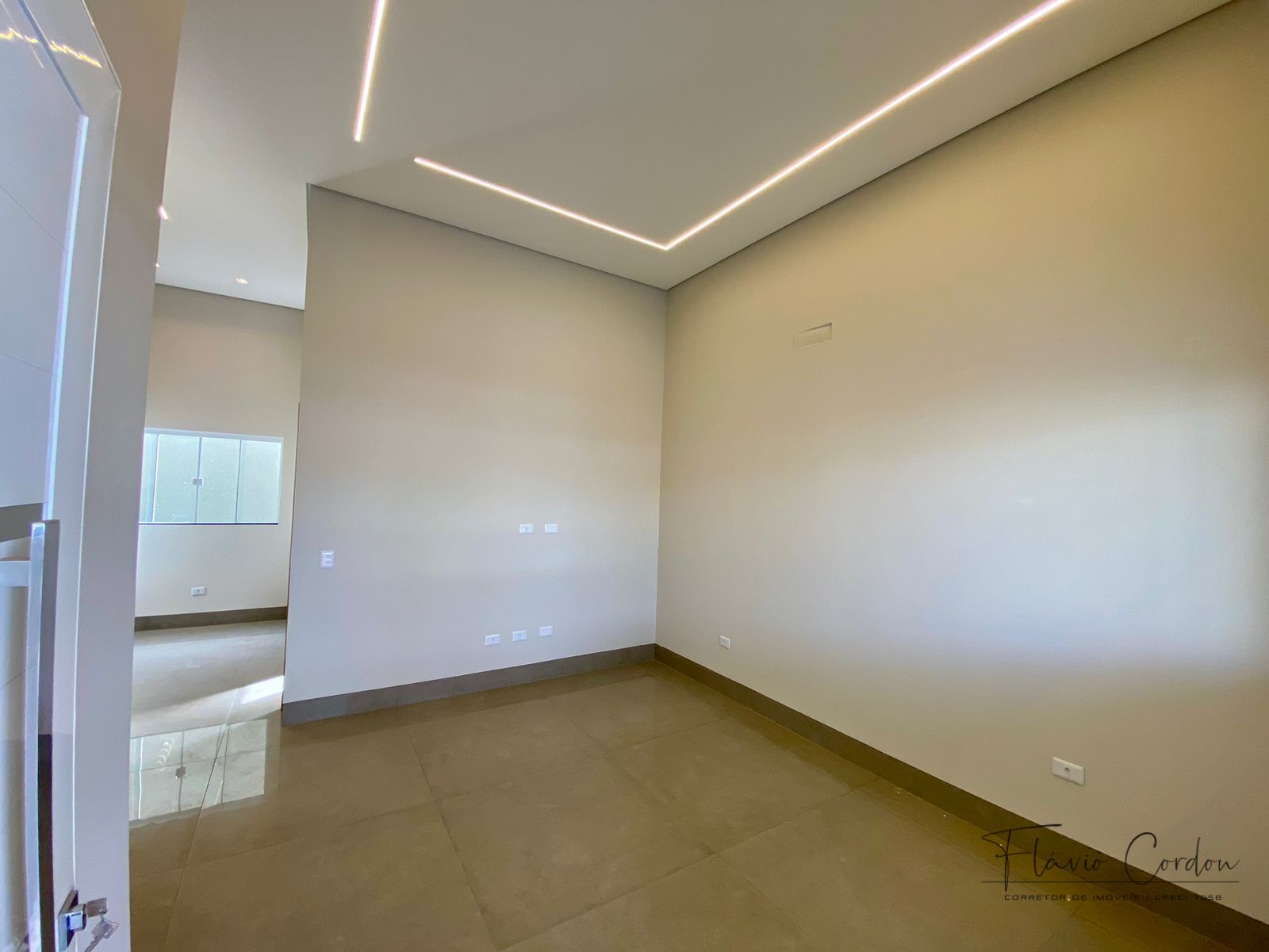 Casa à venda com 3 quartos, 134m² - Foto 4