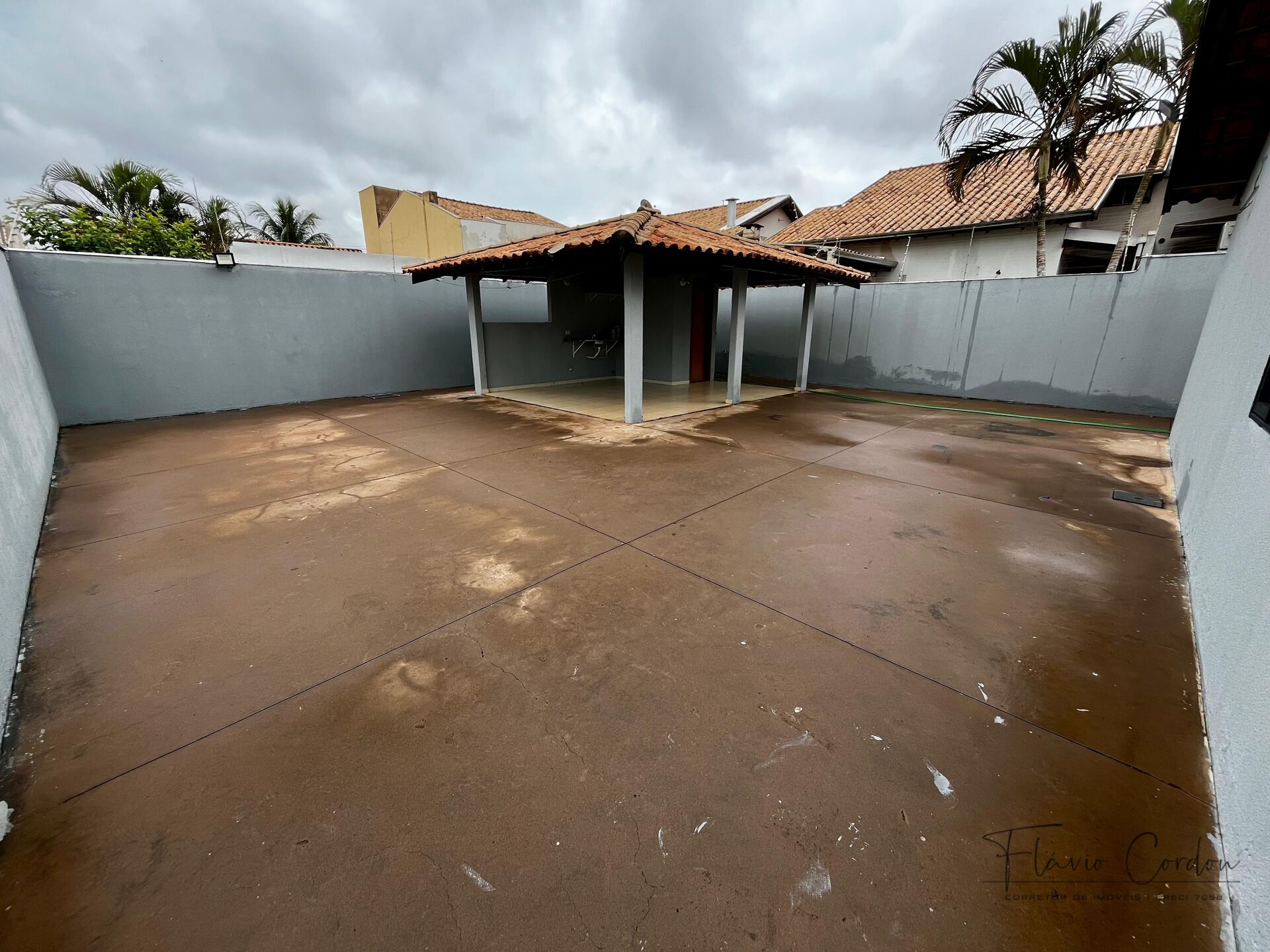 Casa à venda com 3 quartos, 180m² - Foto 17