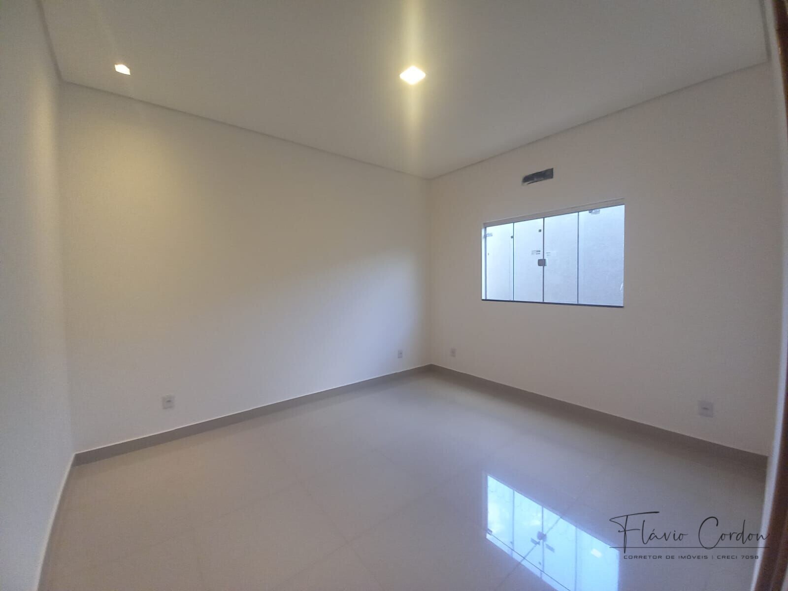 Casa à venda com 3 quartos, 154m² - Foto 9