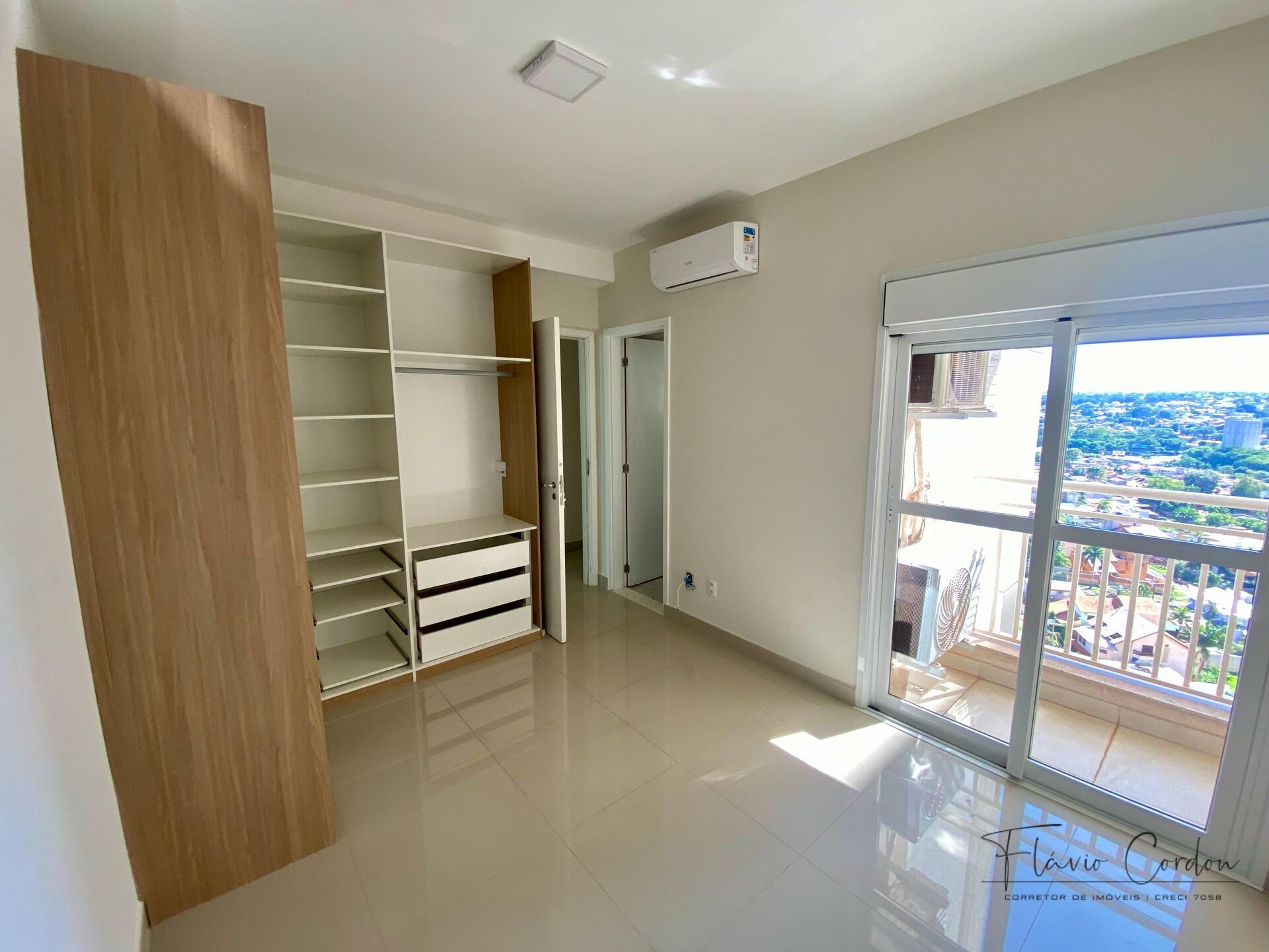 Apartamento à venda com 3 quartos, 142m² - Foto 8