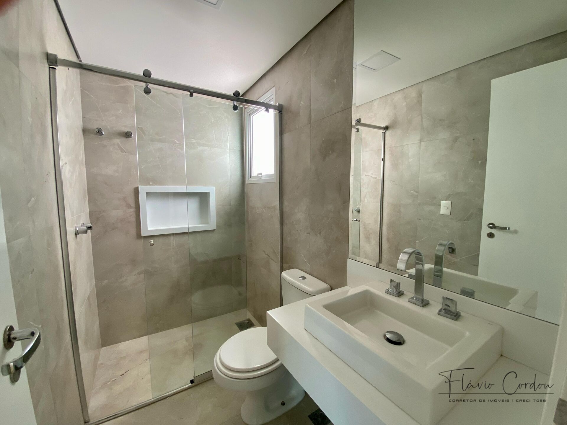 Apartamento à venda com 3 quartos, 142m² - Foto 14