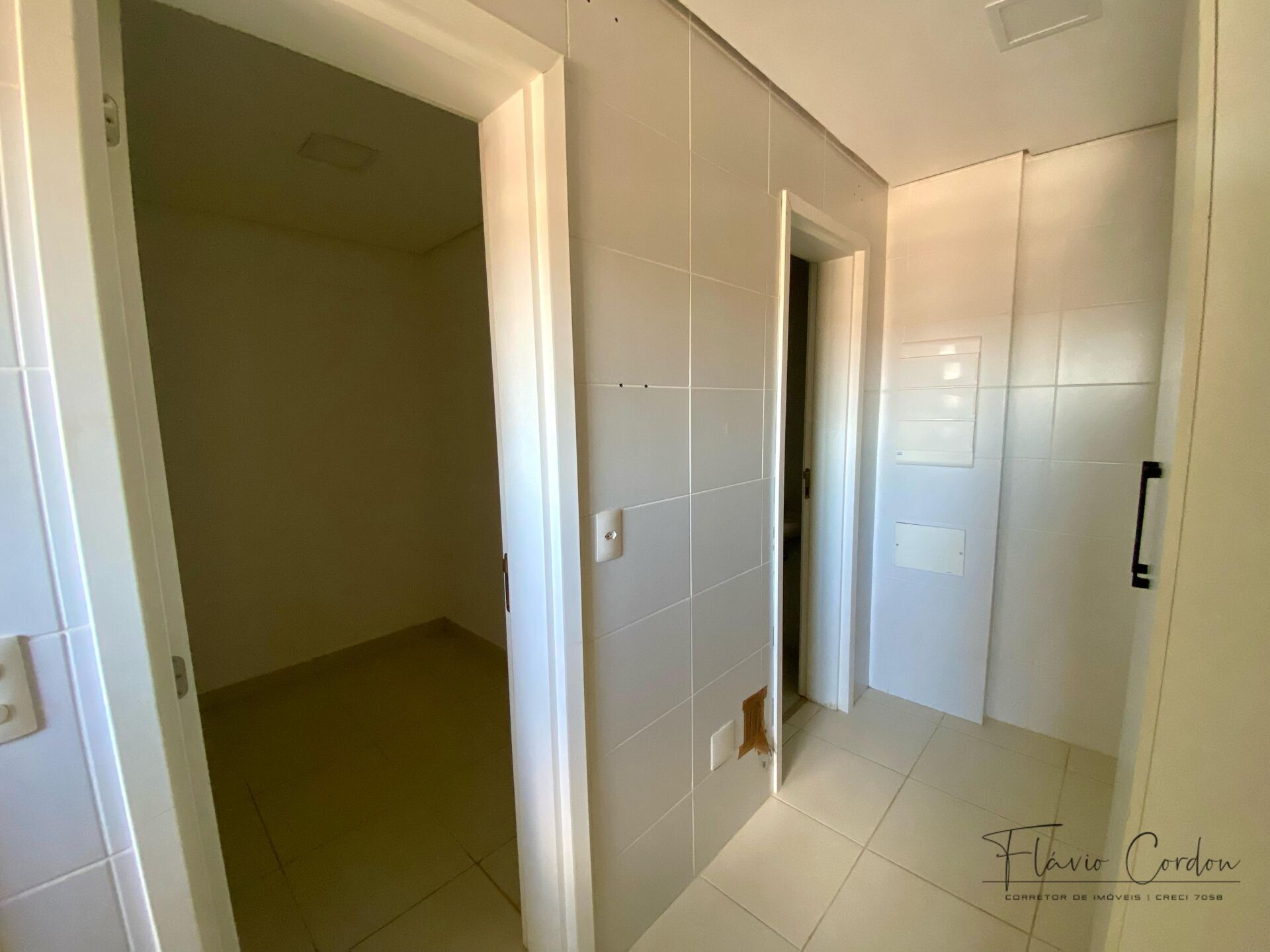 Apartamento à venda com 3 quartos, 142m² - Foto 13