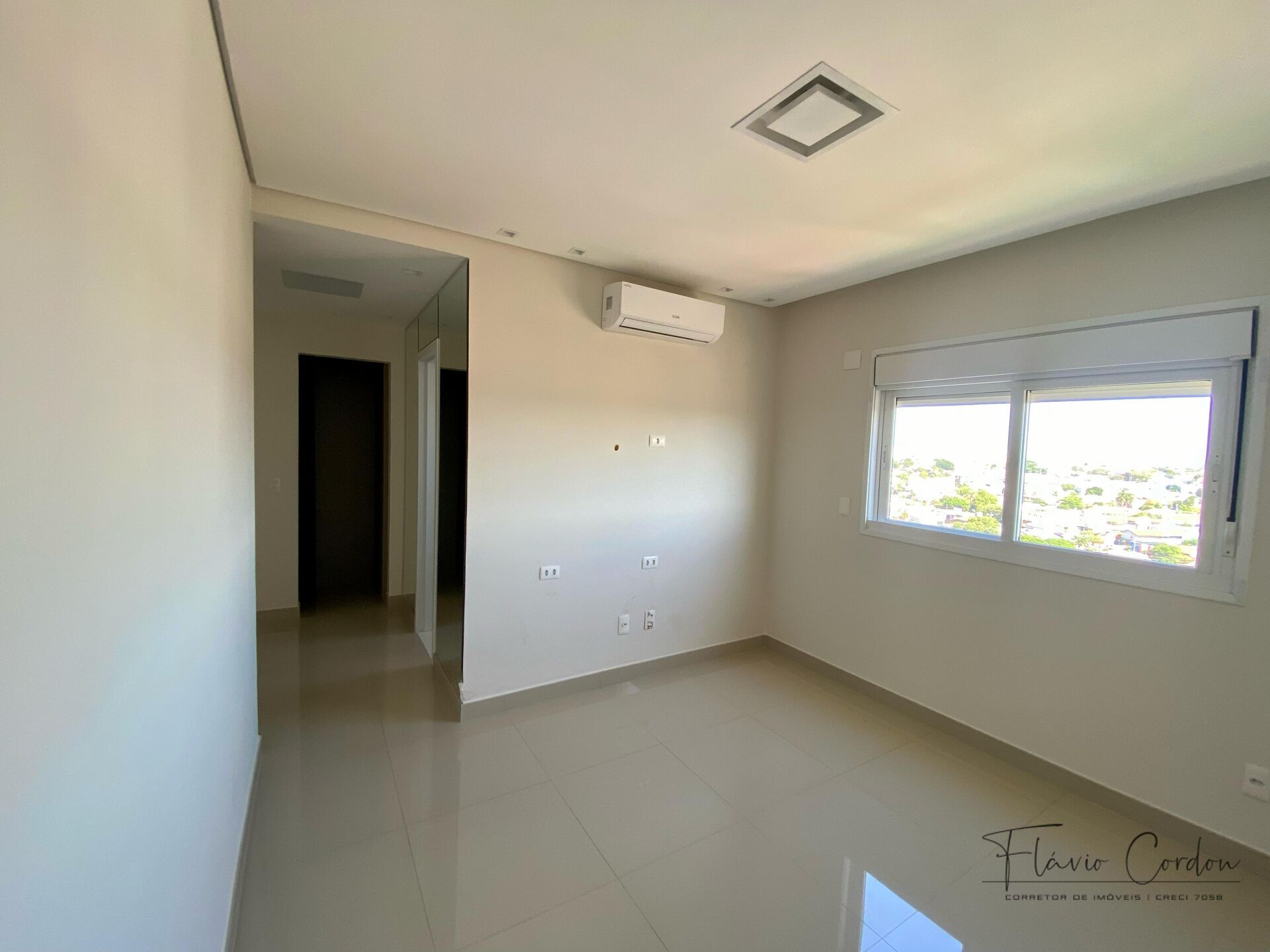 Apartamento à venda com 3 quartos, 142m² - Foto 9