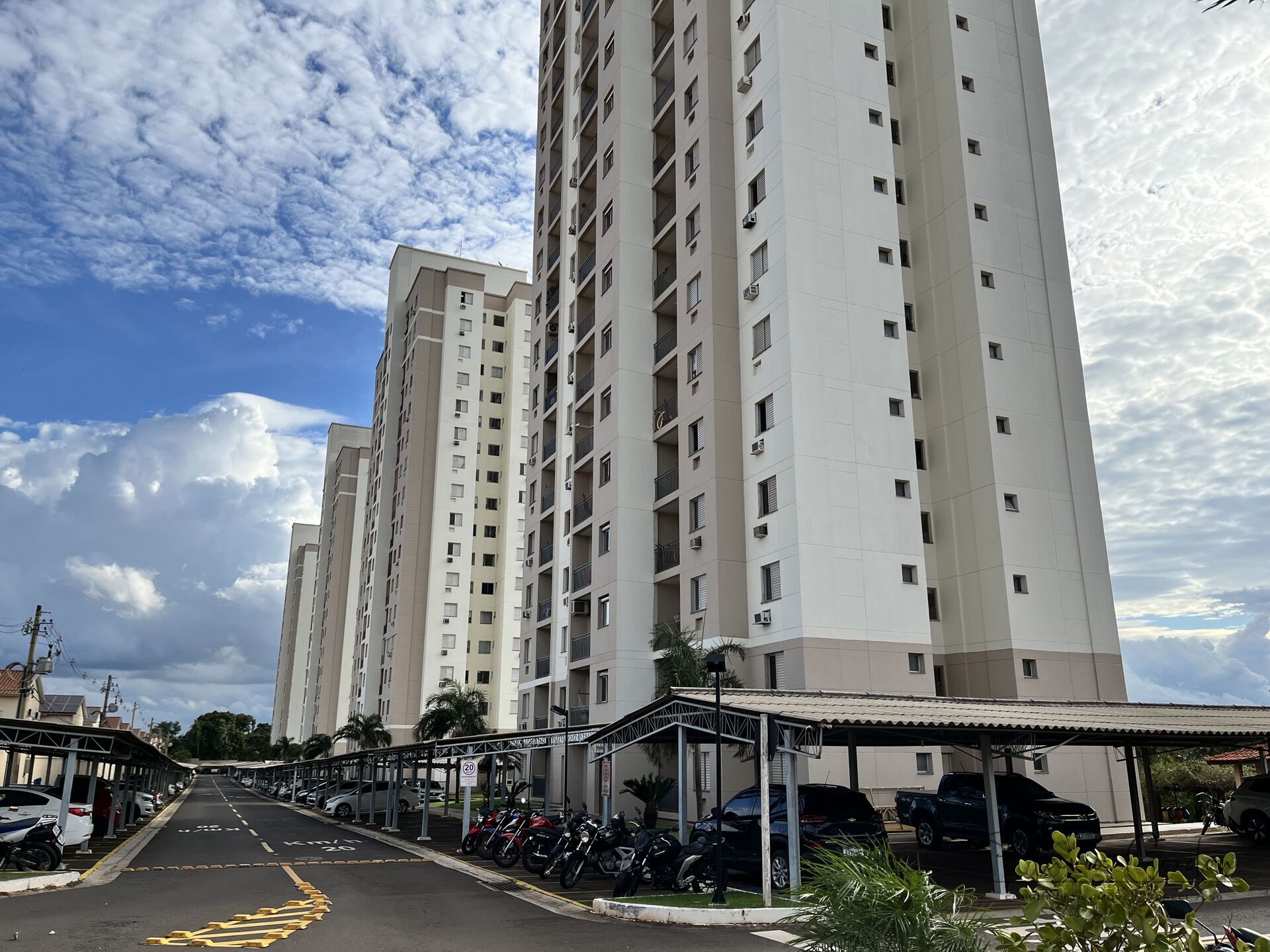 Apartamento à venda com 2 quartos, 54m² - Foto 1