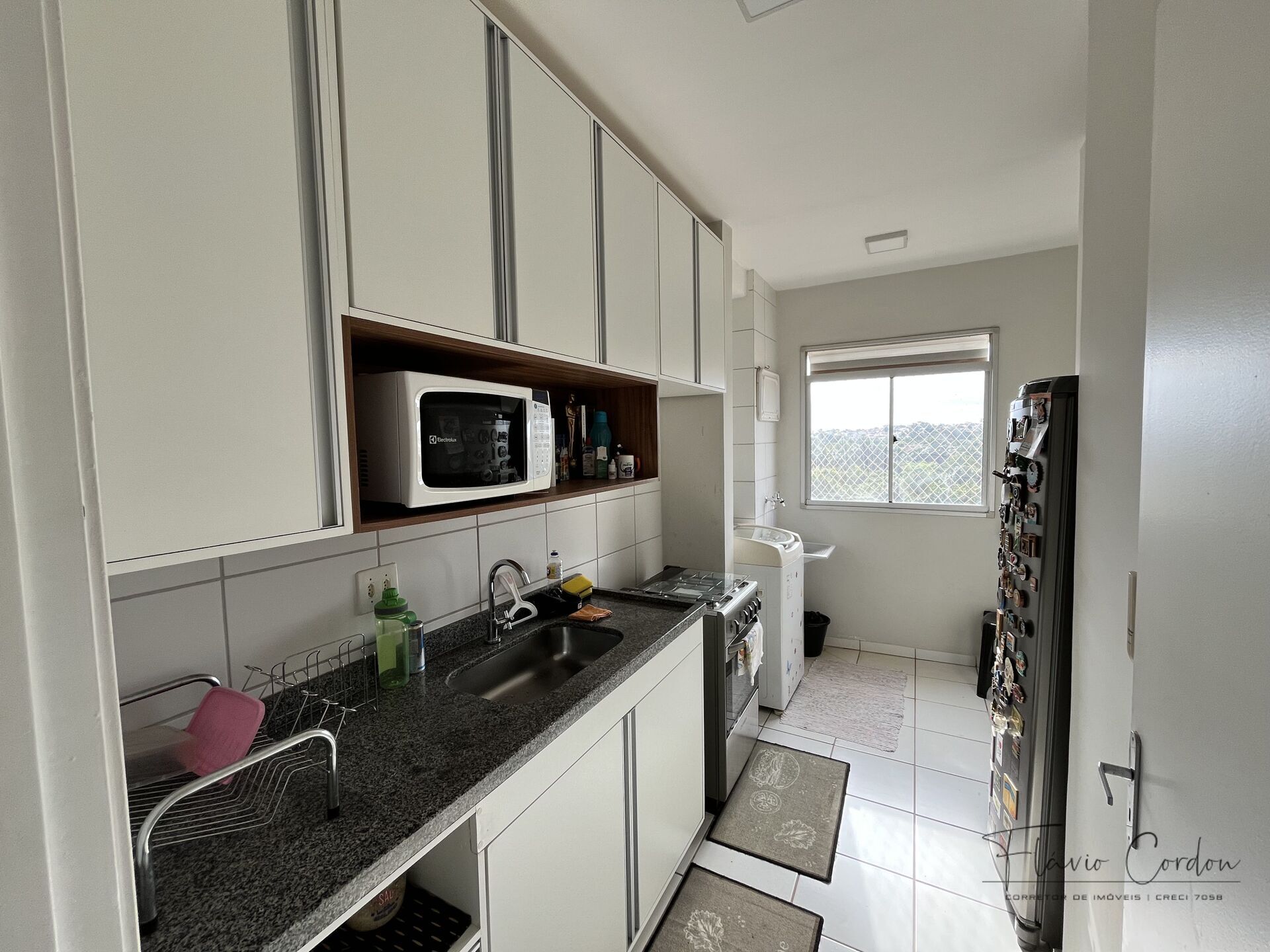 Apartamento à venda com 2 quartos, 54m² - Foto 2