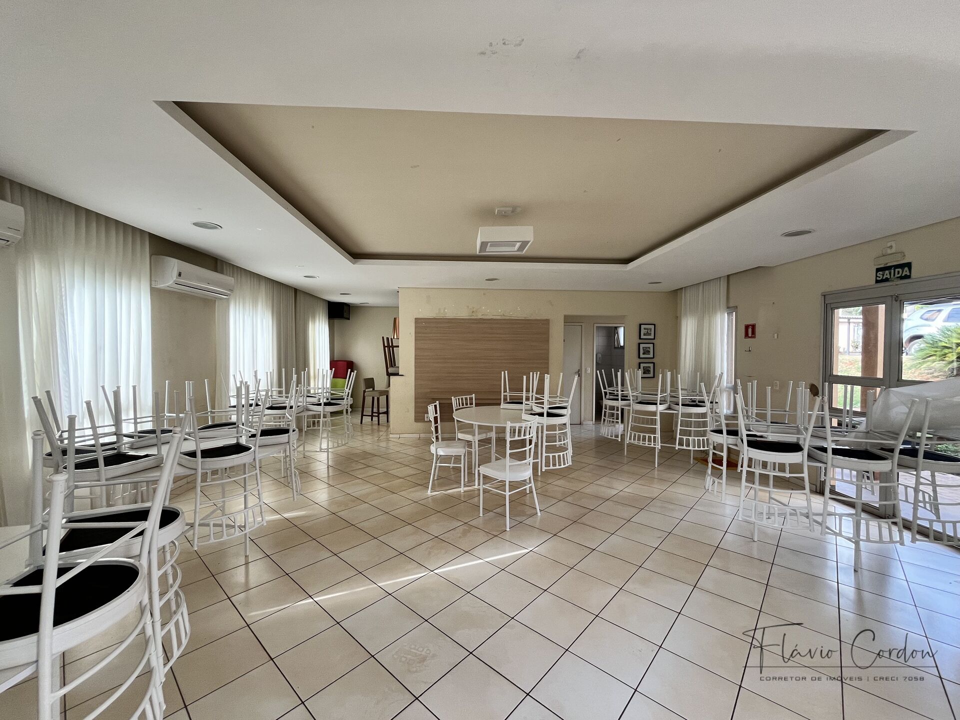 Apartamento à venda com 2 quartos, 54m² - Foto 13
