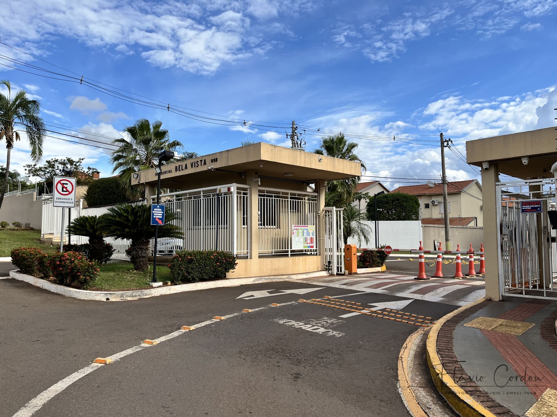 Apartamento à venda com 2 quartos, 54m² - Foto 15