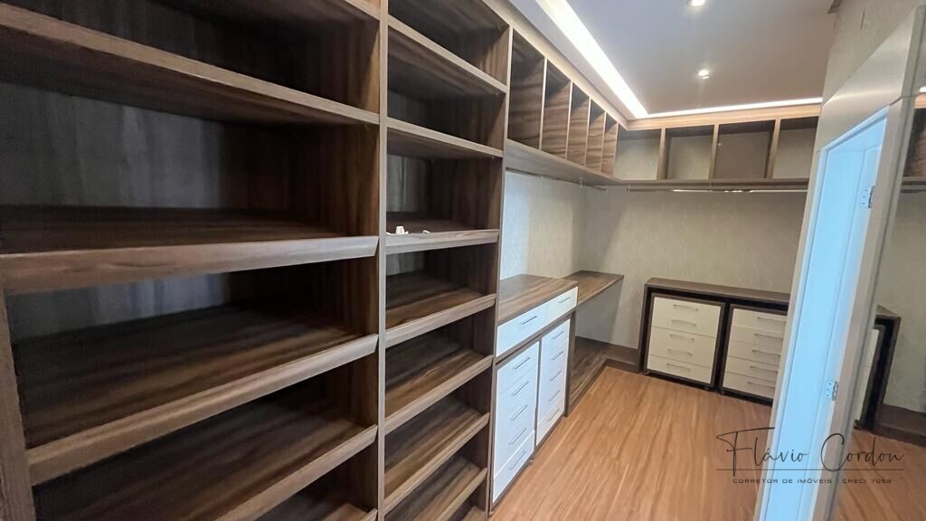 Sobrado à venda com 4 quartos, 365m² - Foto 14