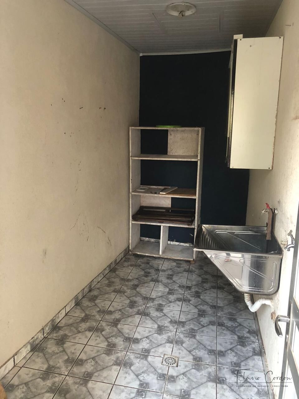 Casa à venda com 2 quartos, 80m² - Foto 11