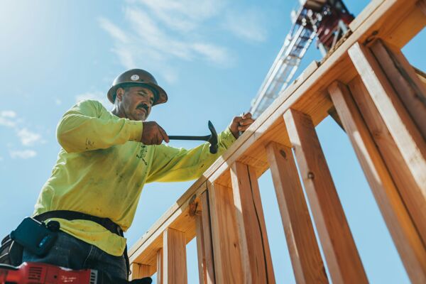 Vantagens de Comprar um Imóvel na Planta: Entenda os Benefícios, os Cuidados e o Potencial de Valorização
